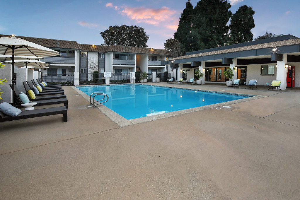 GrandTerrace060107 FPI Grand Terrace Apartment Homes 44… Flickr