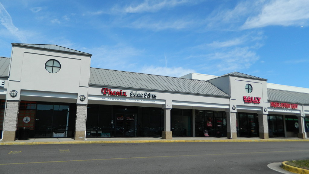 Chesapeake Center stores a photo on Flickriver