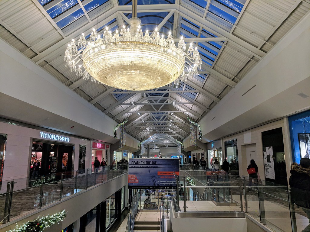 Crystal Mall (Waterford, Connecticut) JJBers Flickr
