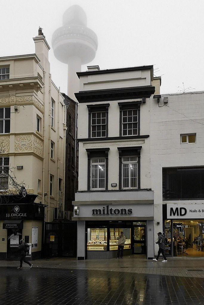 Clayton Lane Clayton Lane is situated in the heart of Live… Flickr