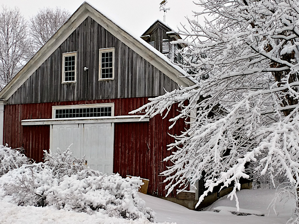 Barn_South Road Fremont, New Hampshire walter gaddis Flickr