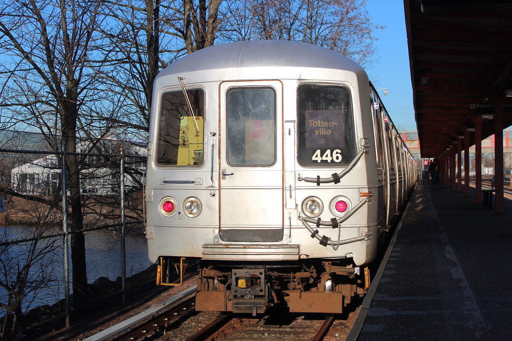 MTA Staten Island Railway 1973 St. Louis Car R44 Around the Horn Flickr