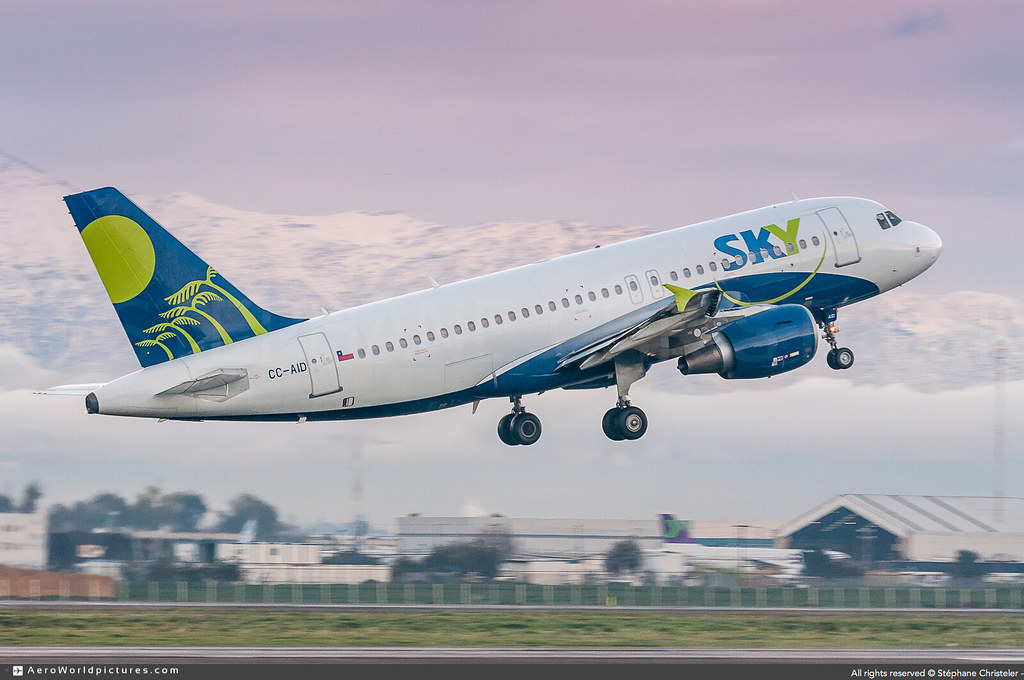 [SCL.2017] Sky.Airlines H2 Airbus A319 CCAID Andes … Flickr