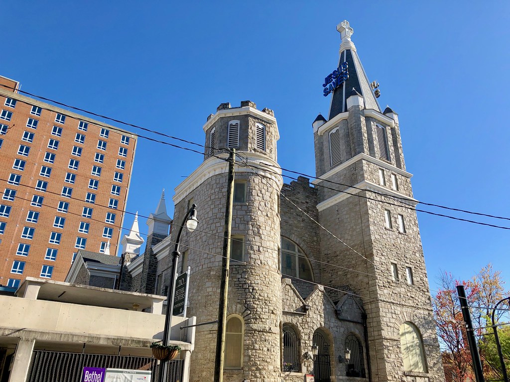 Big Bethel AME Church, Atlanta, GA Warren LeMay Flickr