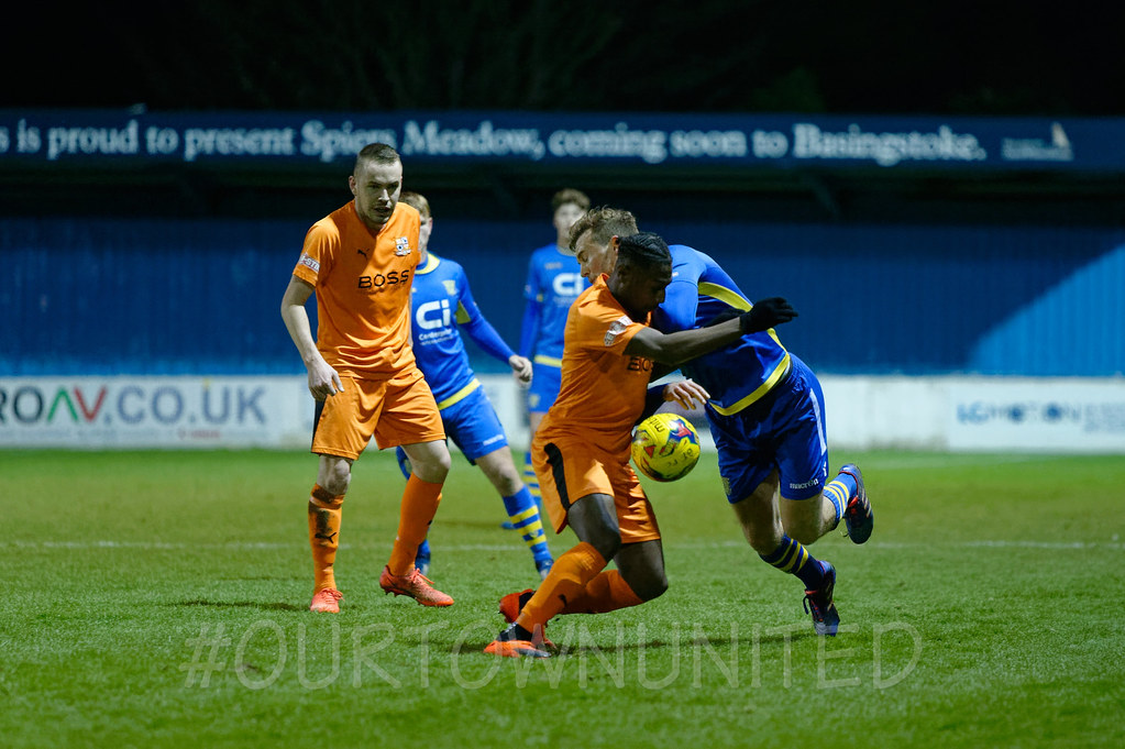 _2016328 Basingstoke Town FC Treble winners 2223 Flickr