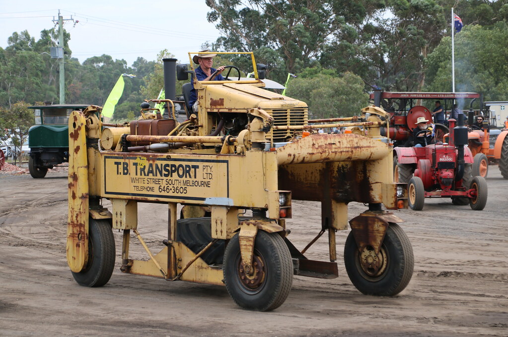 Hyster straddle truck 1950s atkipete Flickr