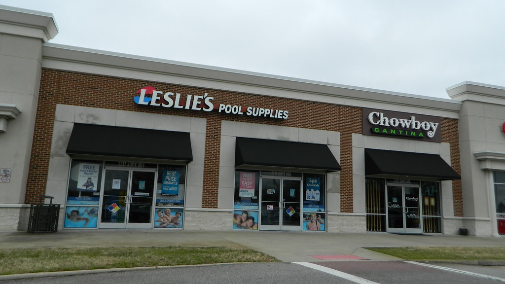 Red Mill Walk stores Leslie's Pool Supplies (3,200 square … Flickr