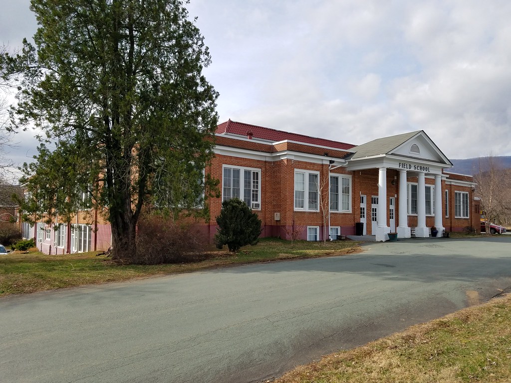 former Crozet School, Albemarle County, Virginia smartphon… Kipp