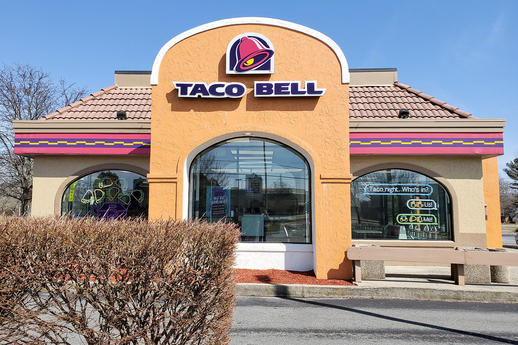 Taco Bell at 33 Alden Rd Fairhaven, MA A patently pastel… Flickr