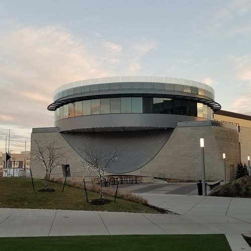 Lenexa Public Market Lenexa has created quite a vibrant ci… Flickr