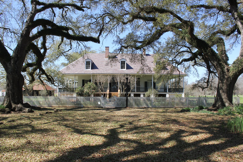 Oakland Plantation, Natchez, LA Nicolas Henderson Flickr