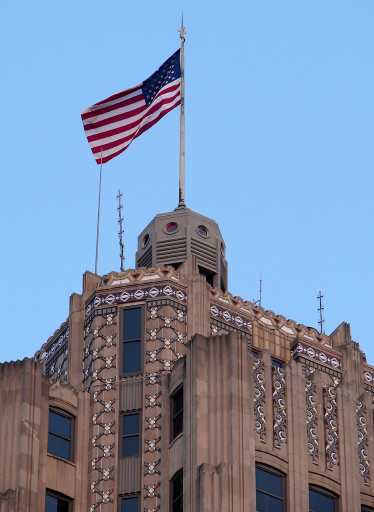 Lincoln Tower NW I love the details around the summit. Steve Flickr