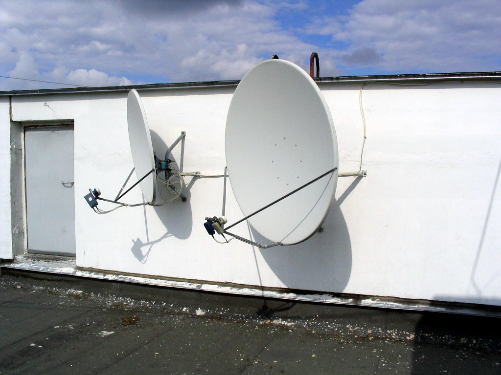 Satellite dishes. IMG_4962 Two satellite dishes, located o… Flickr