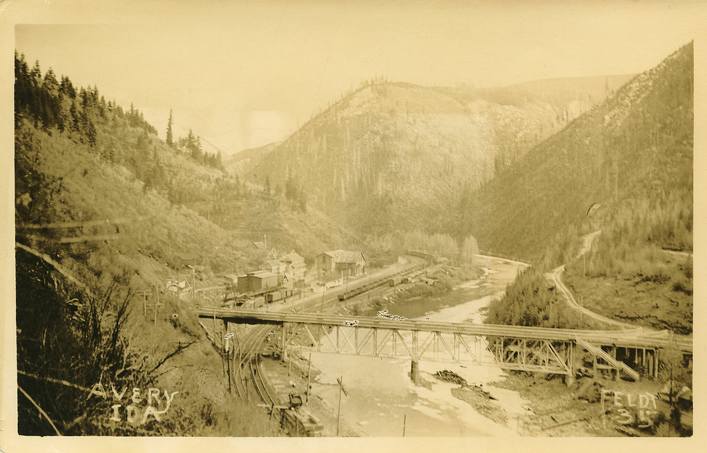 Flickriver Photoset 'Avery, Idaho' by Shook Photos