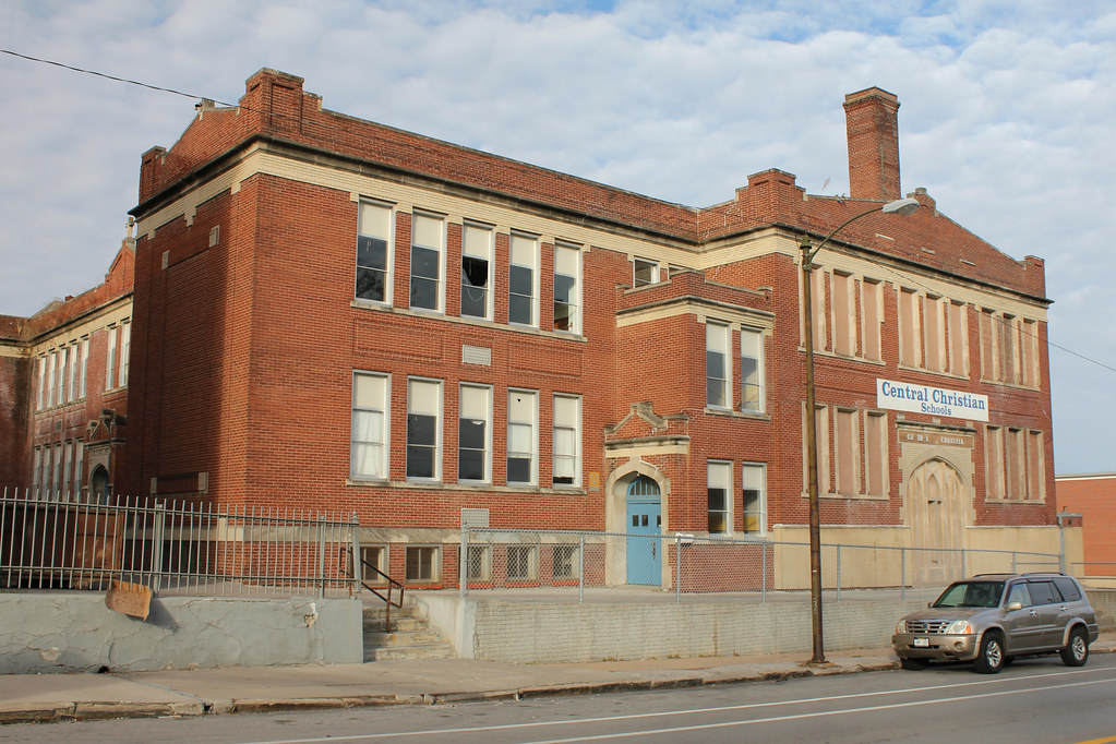 St. Joseph's Catholic School (1928) Omaha, NE Built in 1… Flickr