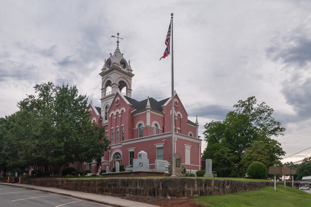 Jones County Courthouse Jones County Courthouse in Gray, G… Flickr