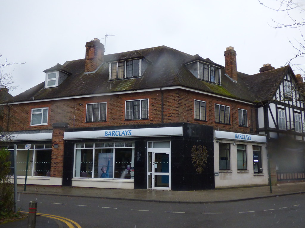 Barclays Bank 1 Station Road, Knowle Heading back up the… Flickr