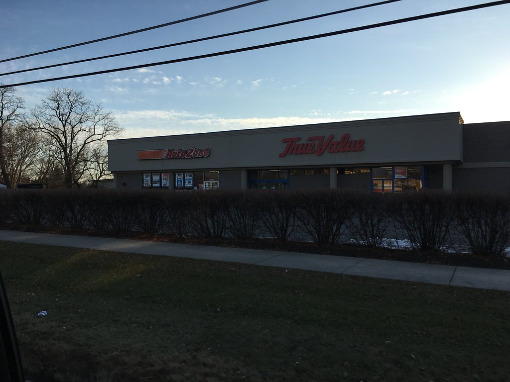 Former Sears HardwareArlington Heights, Illinois Now True… Flickr