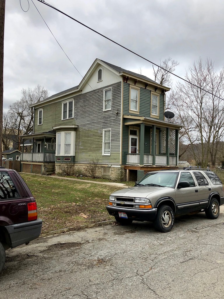 Worth Street, East End, Cincinnati, OH Warren LeMay Flickr
