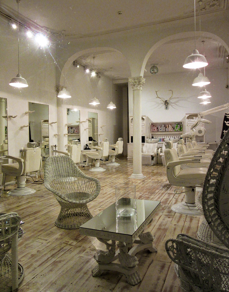 Lisbon Swanky hairdresser's Neil King Flickr