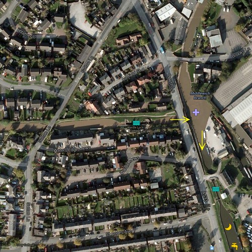 4. Middlewich Junction Plenty of room at this Tjunction i… Flickr