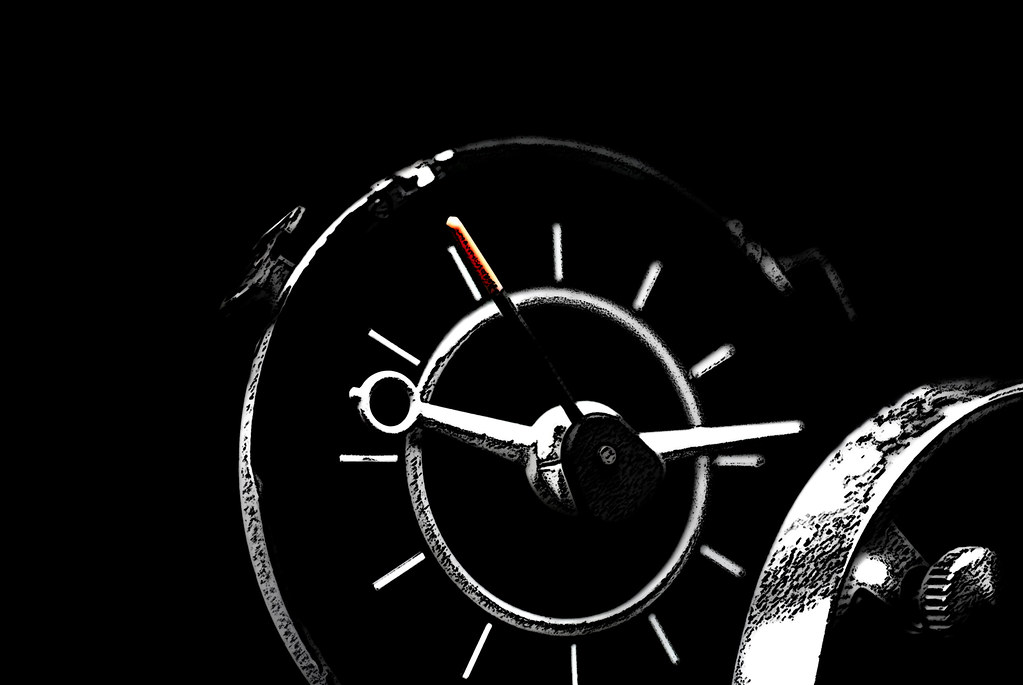 1962 Cadillac Dash Clock 5 Sumie Dash clock from a 1… Flickr