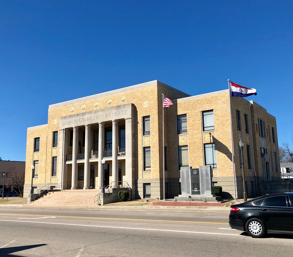 Dunklin County Courthouse in Missouri. Paul Chand… Flickr