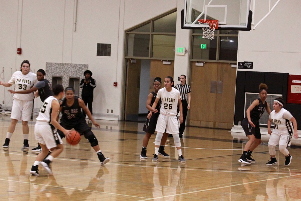 Rio Hondo Basketball Ralph De Leon Flickr