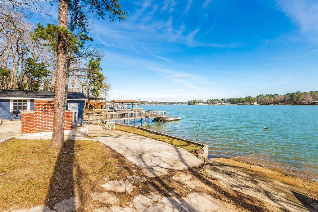 95 Cherry Lane view from side Lake level on January 11, 20… Flickr
