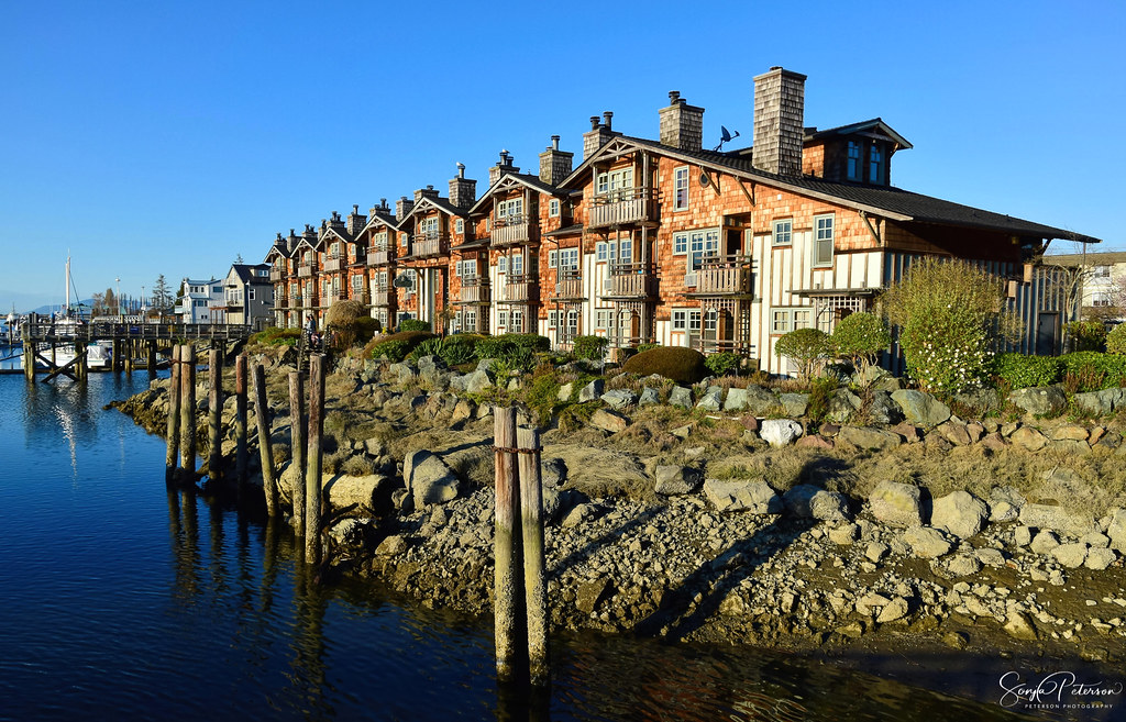 La Conner, Wa. (La Conner Channel Lodge) In the charming w… Flickr
