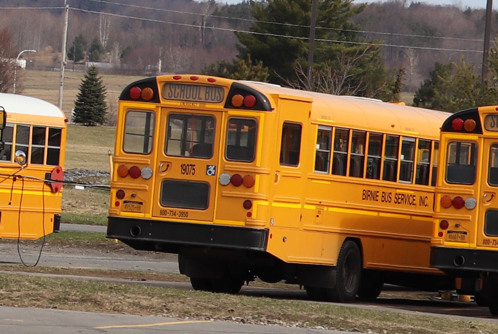 Birnie Bus Service 19075 ThoseGuys119 Flickr