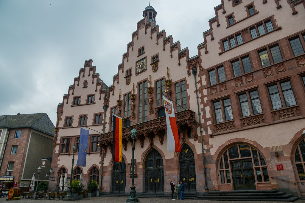 Römer (city hall) in Frankfurt am Main The Römer (German … Flickr