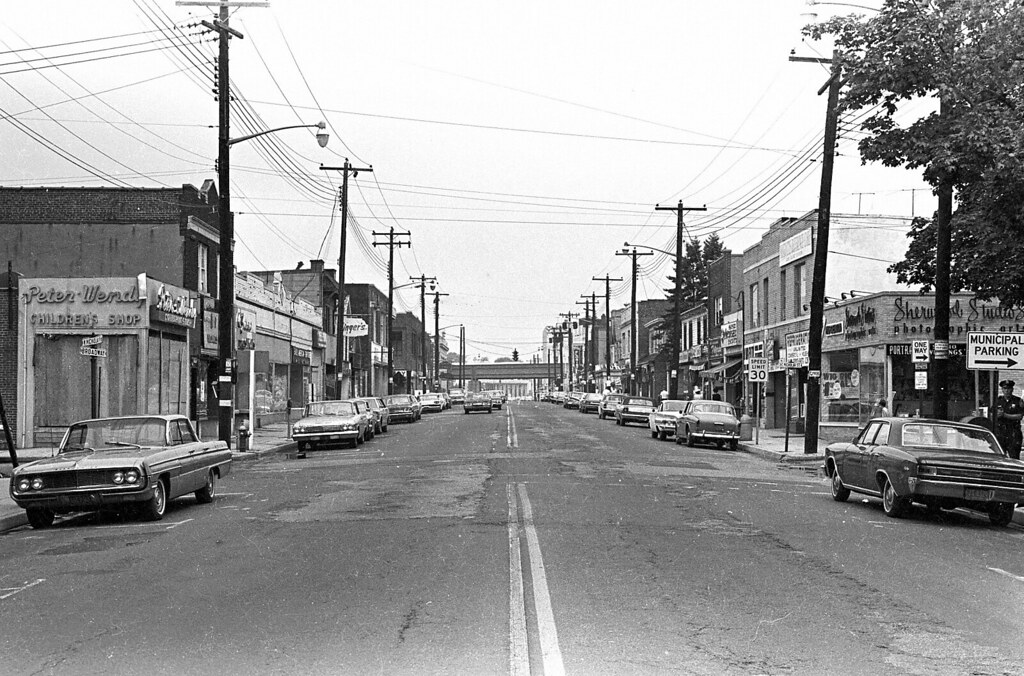 Old Hicksville ..Broadway, Hicksville NY 1967, Photo by