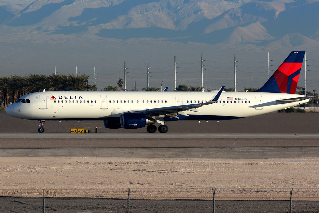 Delta Air Lines Airbus A321200 N308DN Las Vegas McC