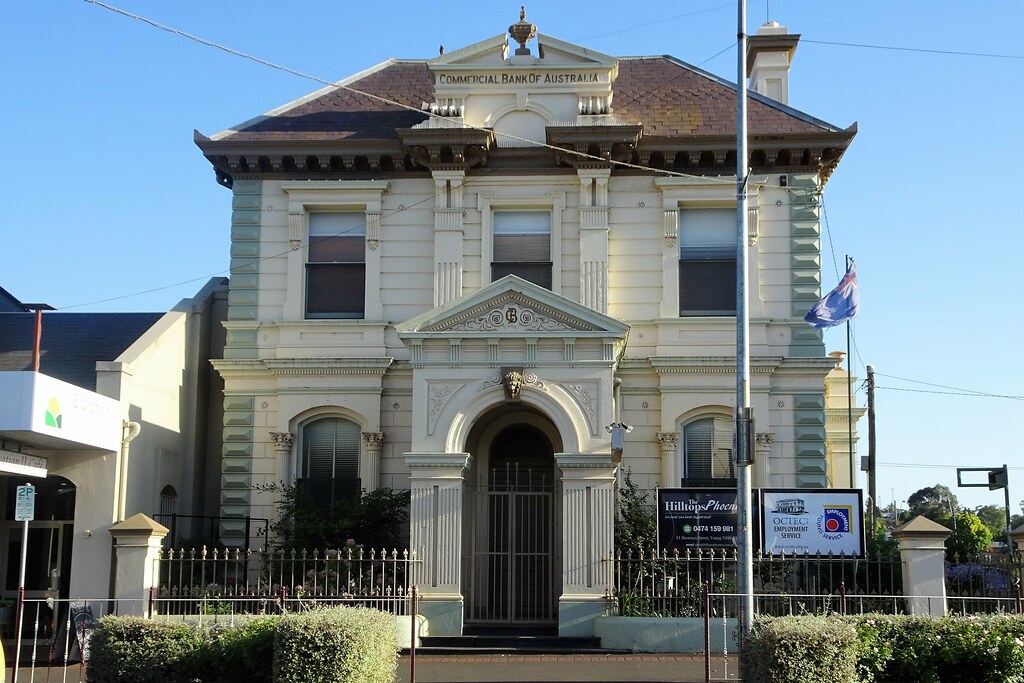 Young. The Commercial Bank of Sydney built in 1890. Symmet… Flickr
