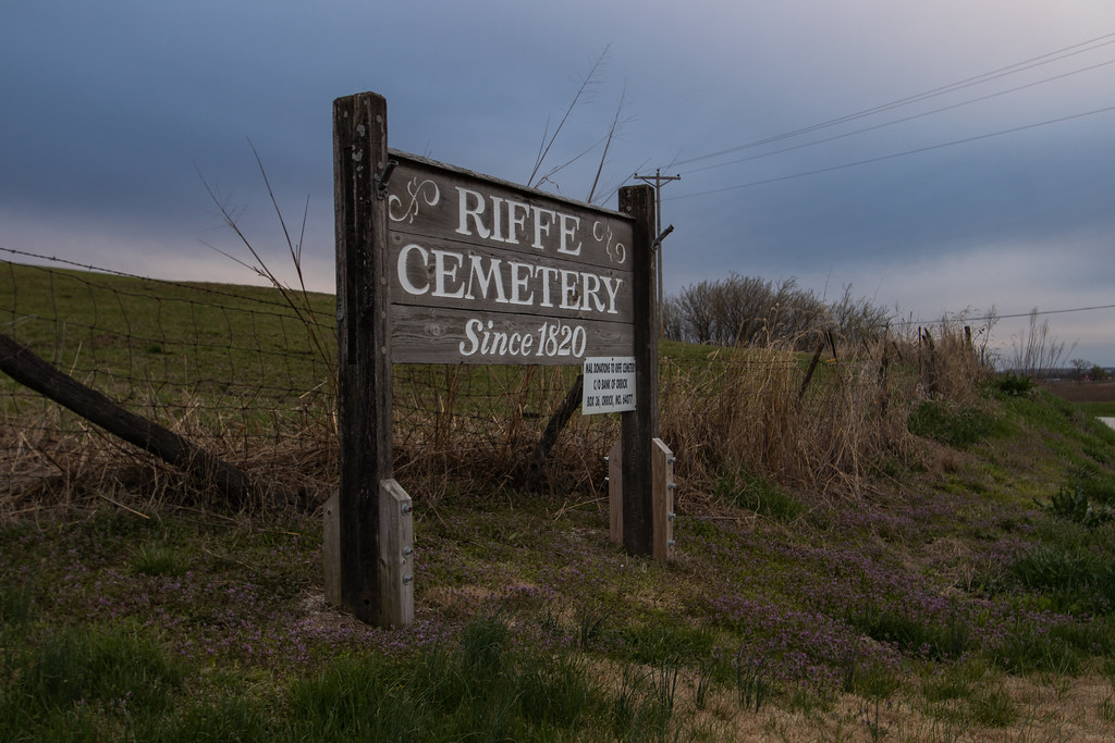 Riffe Cemetery Orrick, Missouri Vincent Parsons Flickr