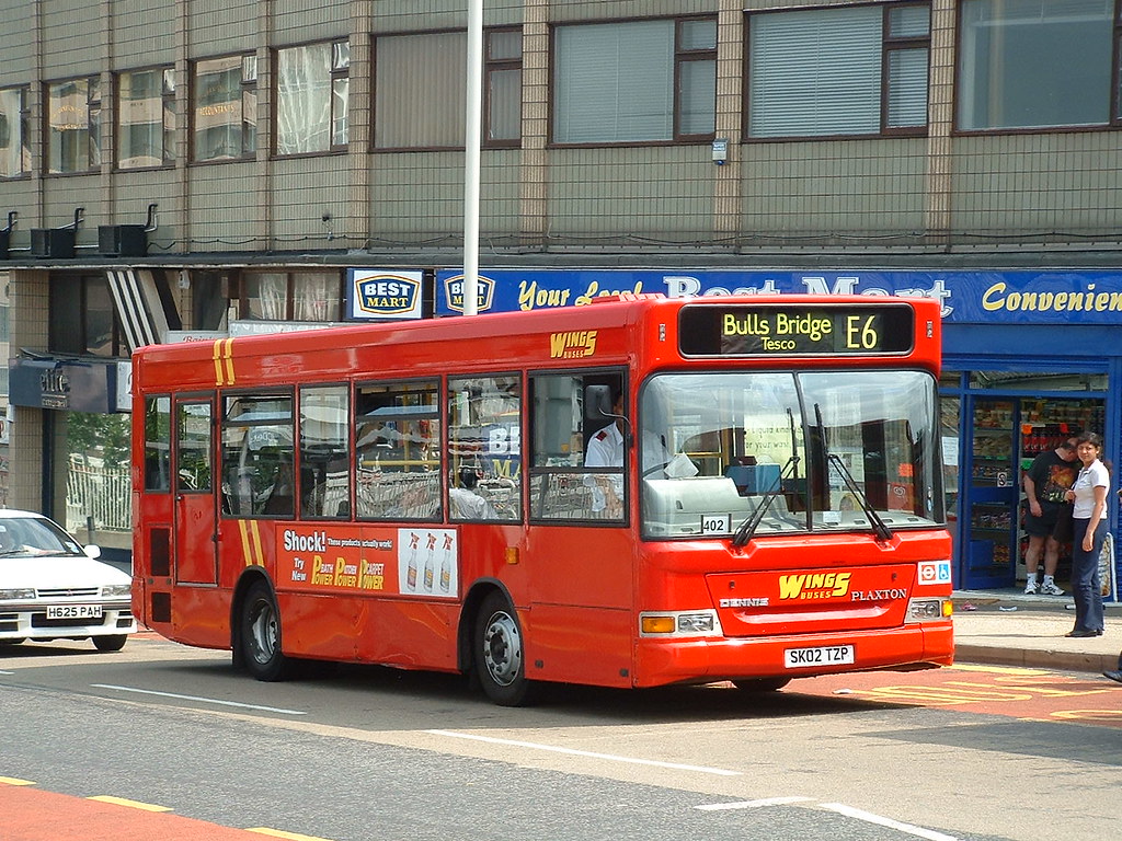 SK02TZP Wing's Buses Hayes & Harlington Station Kit Ma Flickr