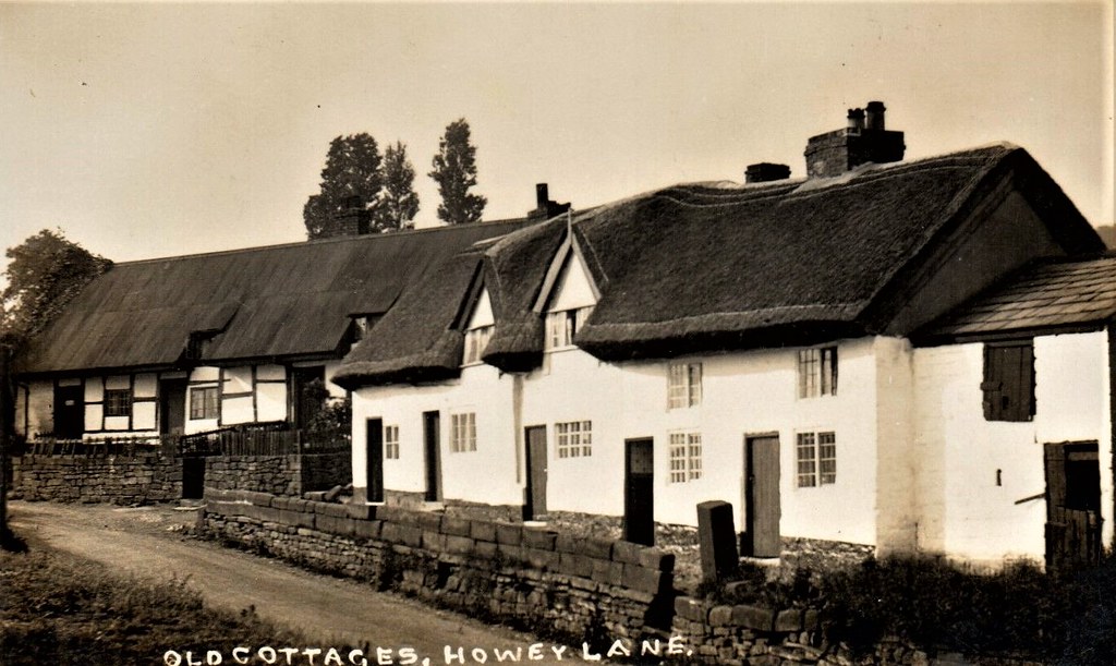 Frodsham Old Cottages, Howey Lane real photographic po… Flickr