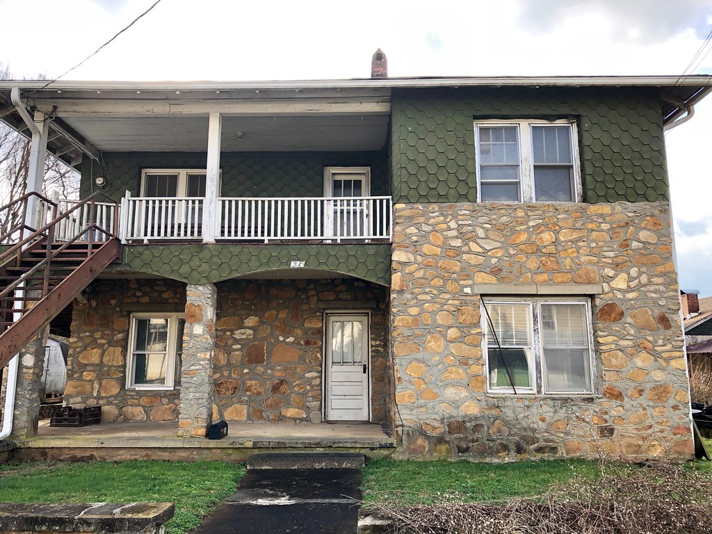 Wells Street, Murphy, NC Warren LeMay Flickr