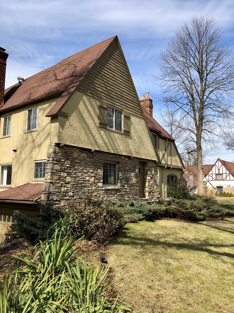 Paddock Hills Lane, Paddock Hills, Cincinnati, OH Warren LeMay Flickr