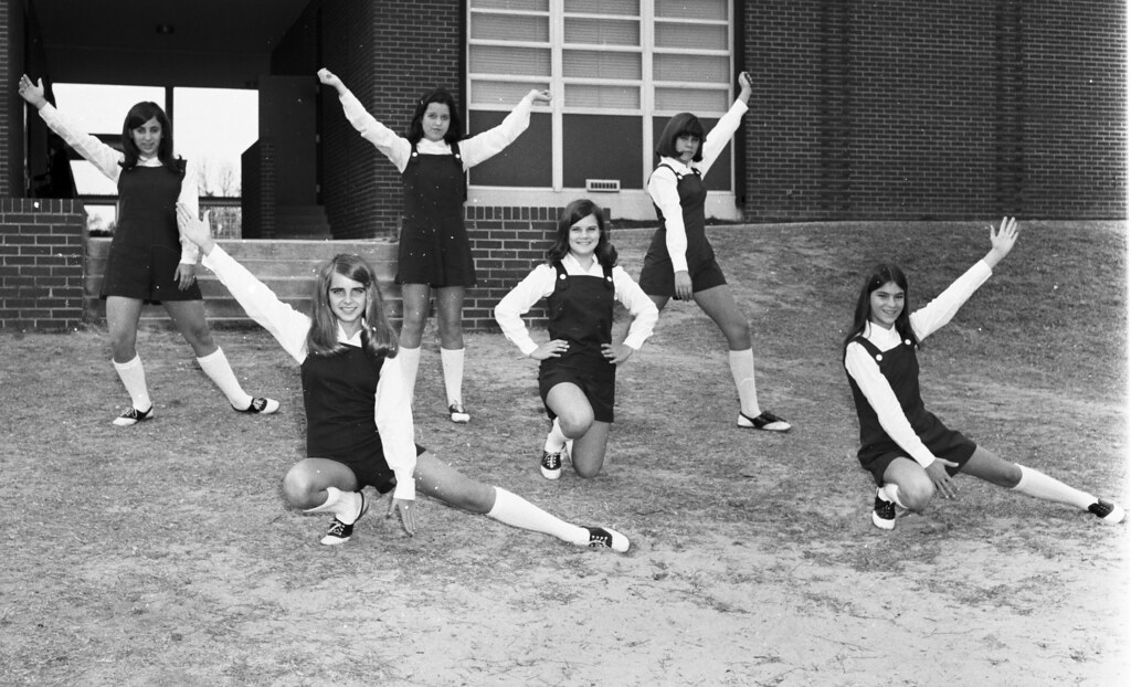 FAWELLS Brunson Dargan Annual November 11 1969 02 Front ro… Flickr