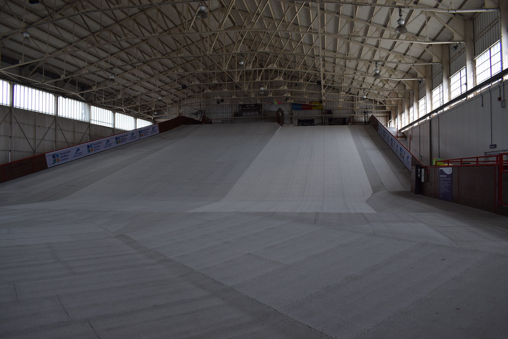 Indoor Ski Slope, Sunderland Hangar Calshot, Hants Graham Tiller