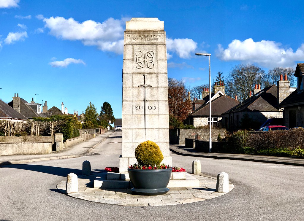 War Memorial Dyce Aberdeen Scotland 24/3/2018 I stay a… Flickr