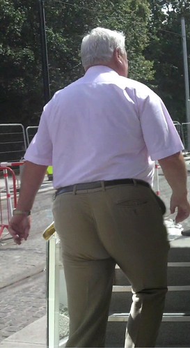 058 | 'bubble butt' slacks 'old man butt' 'grandpa butt