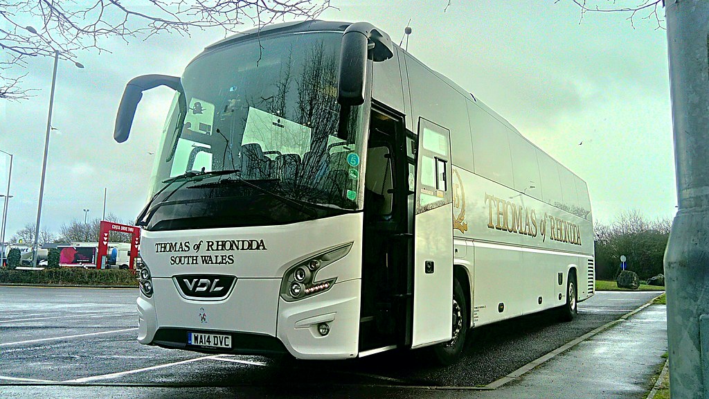 Thomas of Rhondda WA14 DVC VDL Futura WA14 DVC in Reading … Flickr