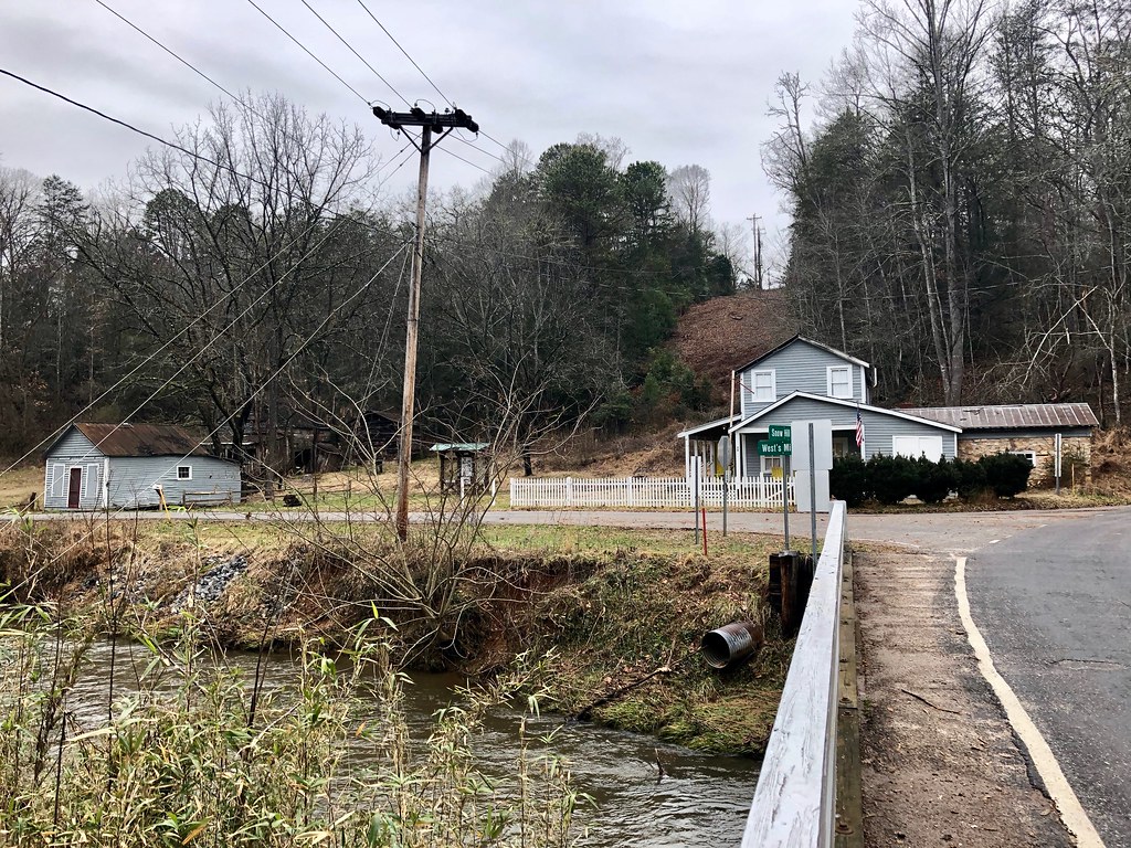 West's Mill, Cowee, NC Overview of the West's Mill section… Flickr