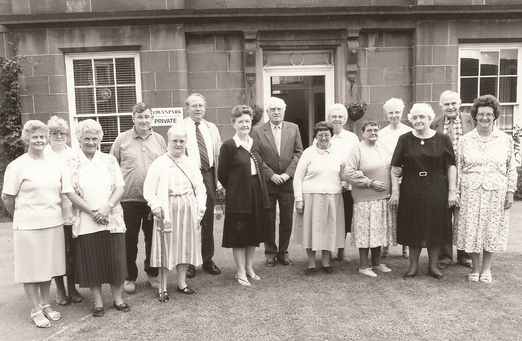 Gowan Park Arbroath Sheltered 1996 Gowan Park Sheltered Ho… Flickr