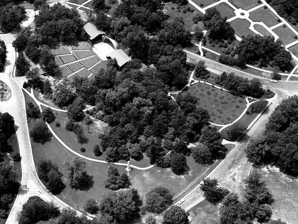 Aerial photo of the Overton Park Shell open air Arena, Ove… Flickr