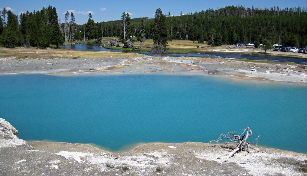 Black Diamond Pool (afternoon, 6 August 2018) 2 Black Diam… Flickr