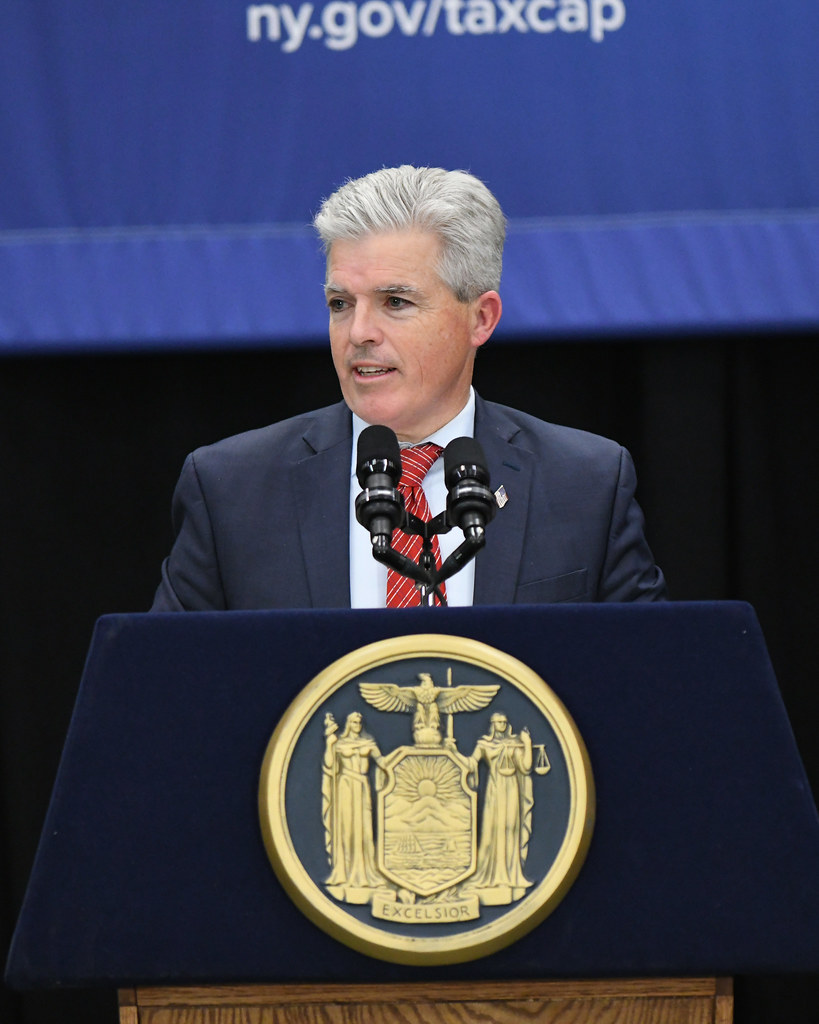 On Long Island, Governor Cuomo Launches Tax Fairness for t… Flickr
